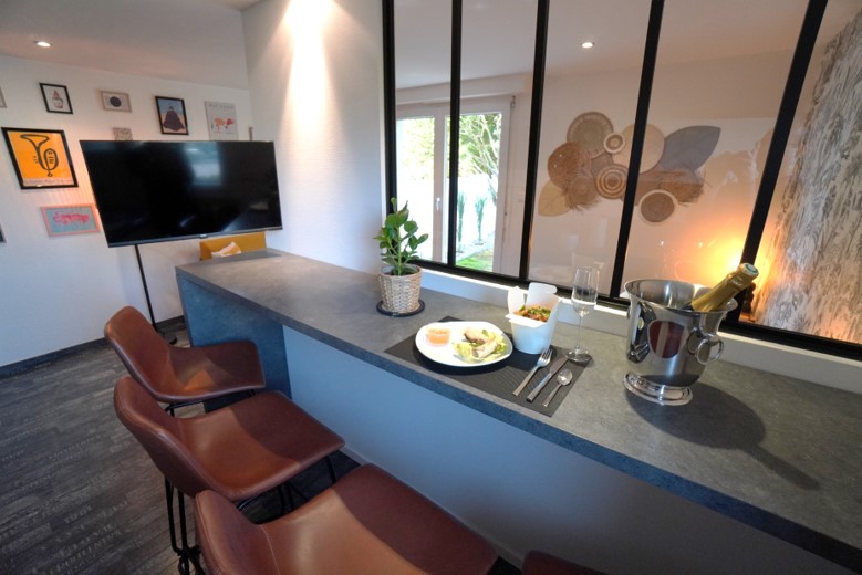 Coin Repas - Eating Area