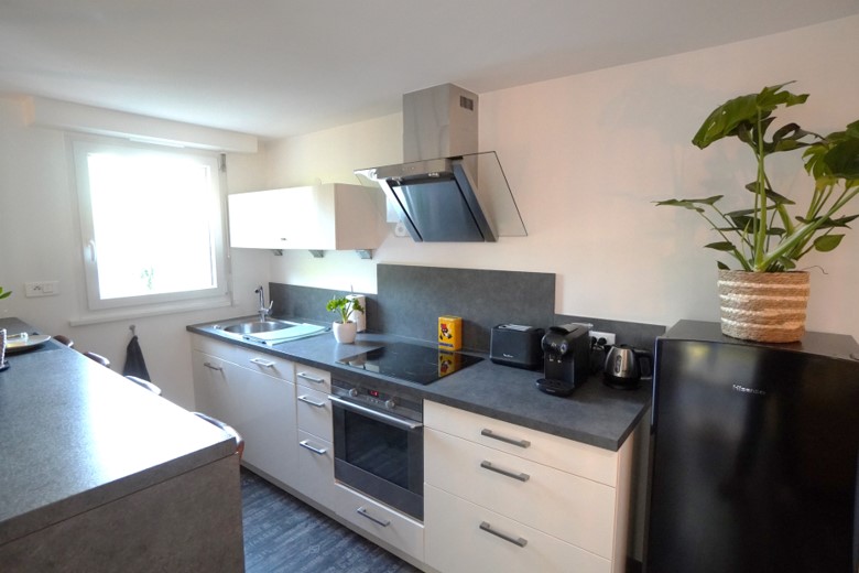 Cuisine Equipée - Fitted Kitchen